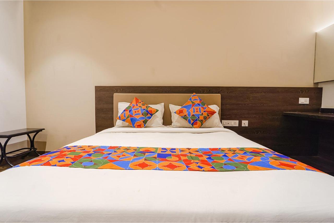 Fabhotel Karpagam - 900M From Nehru Stadium Coimbatore Esterno foto