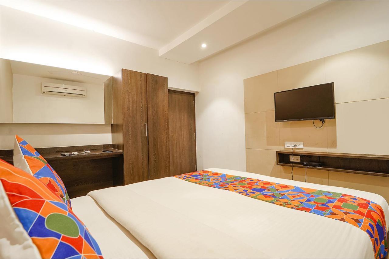 Fabhotel Karpagam - 900M From Nehru Stadium Coimbatore Esterno foto